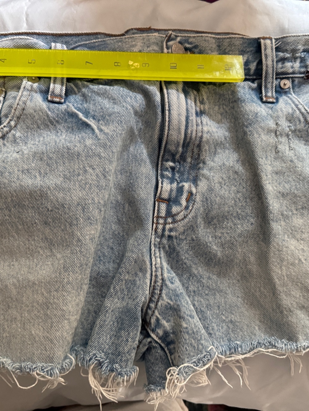 Madewell Light Blue Frayed Hem Boyfriend Denim Shorts Low Rise